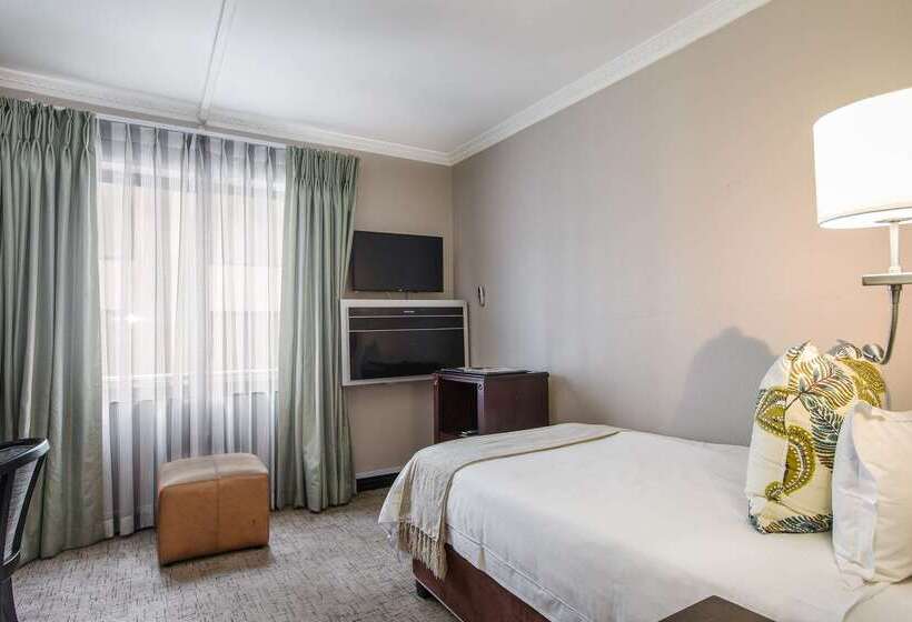 Premier Hotel Cape Town