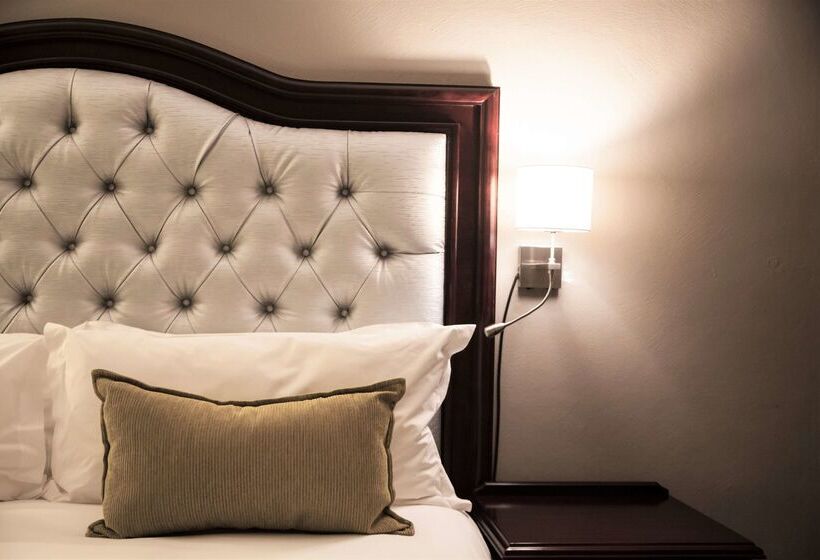 Premier Hotel Cape Town