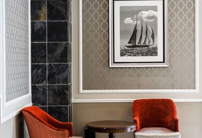 Premier Hotel Cape Town