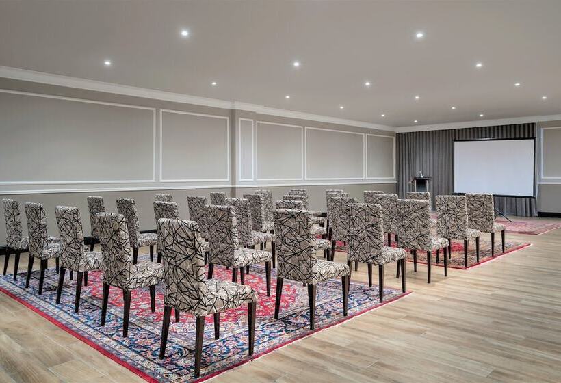 Premier Hotel Cape Town