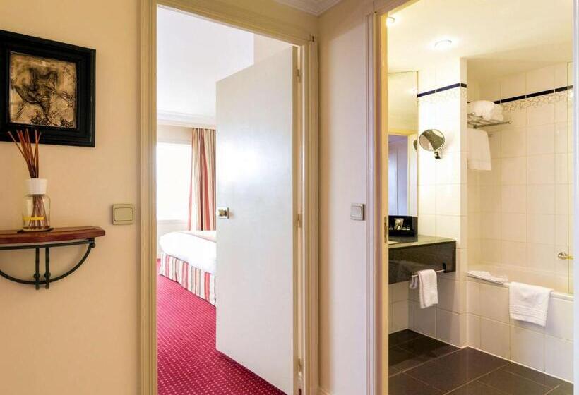 هتل Pullman Bucharest World Trade Center