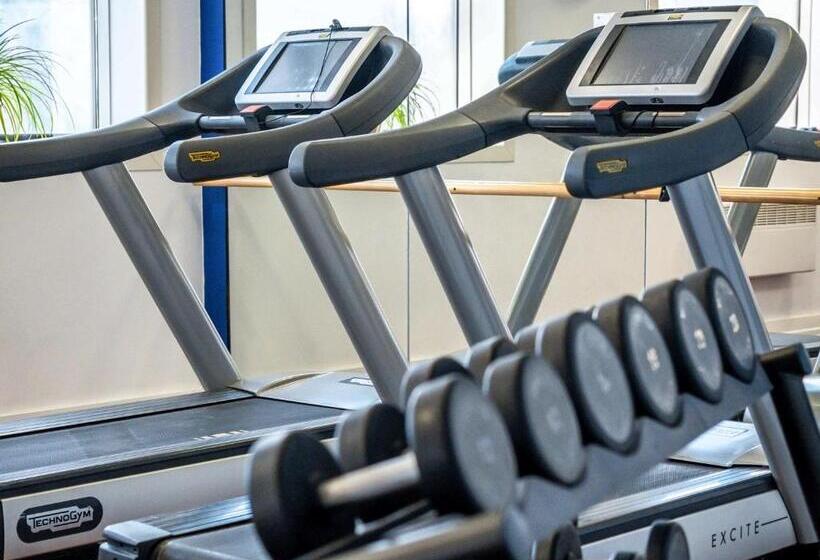 هتل Pullman Bucharest World Trade Center