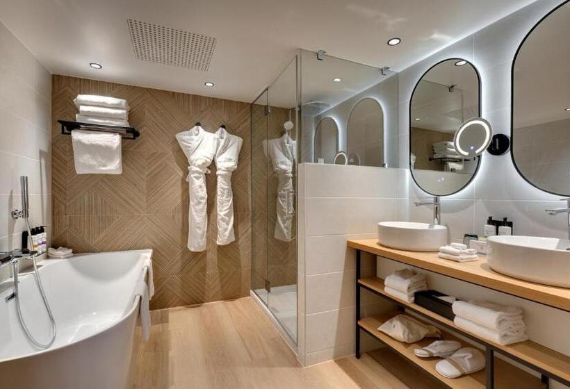 Отель Pullman La Pléiade Montpellier Centre