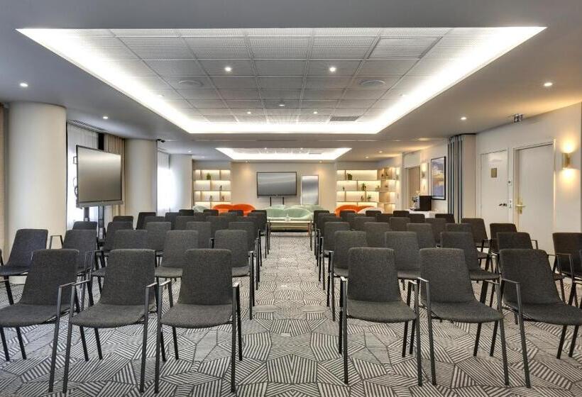 Отель Pullman La Pléiade Montpellier Centre