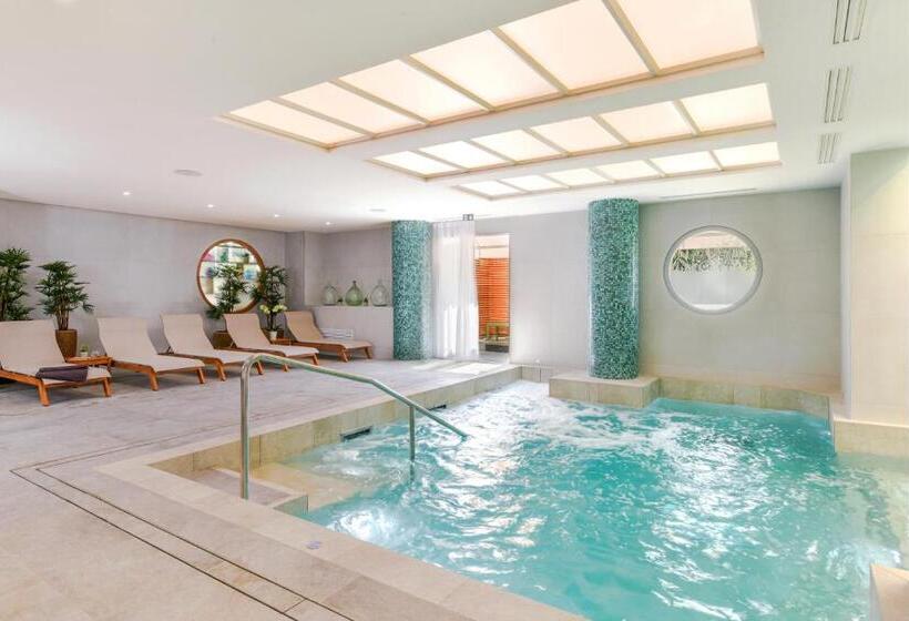 Отель Pullman La Pléiade Montpellier Centre