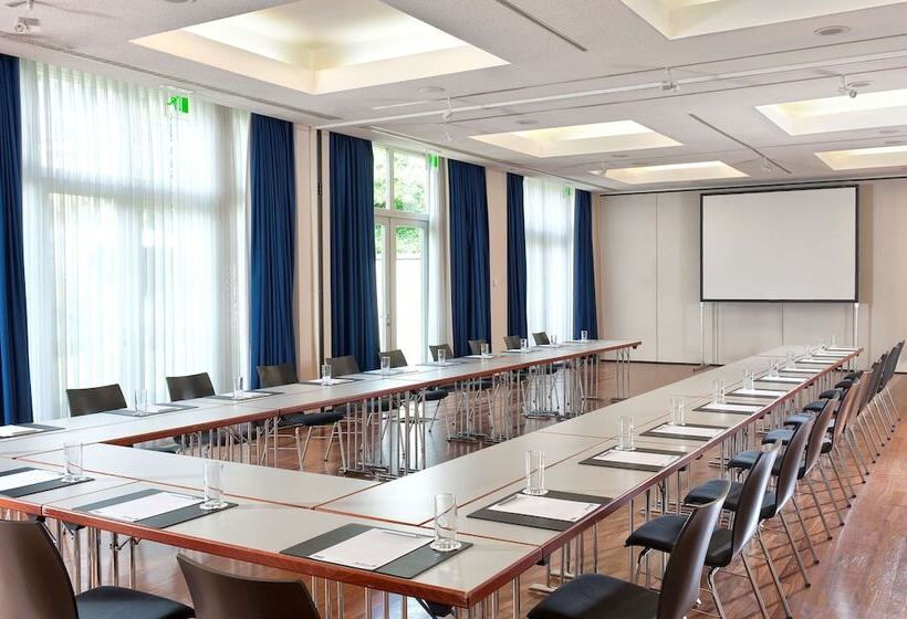Radisson Blu Park Hotel & Conference Centre