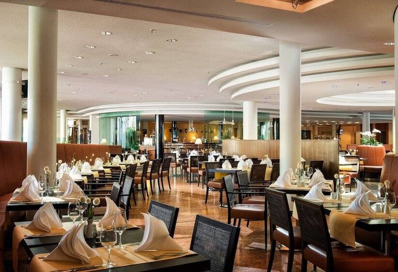 Radisson Blu Park Hotel & Conference Centre