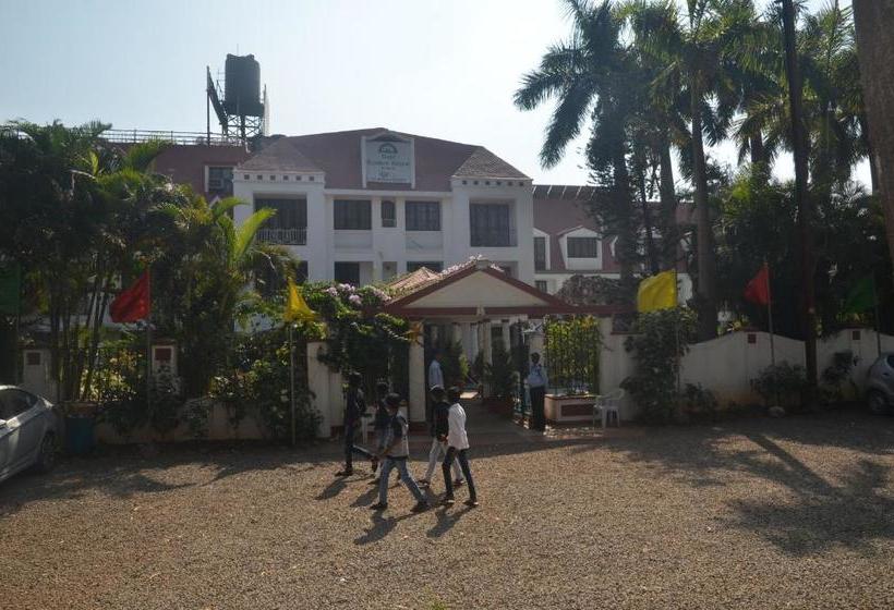 호텔 Mist Rainbow Resort