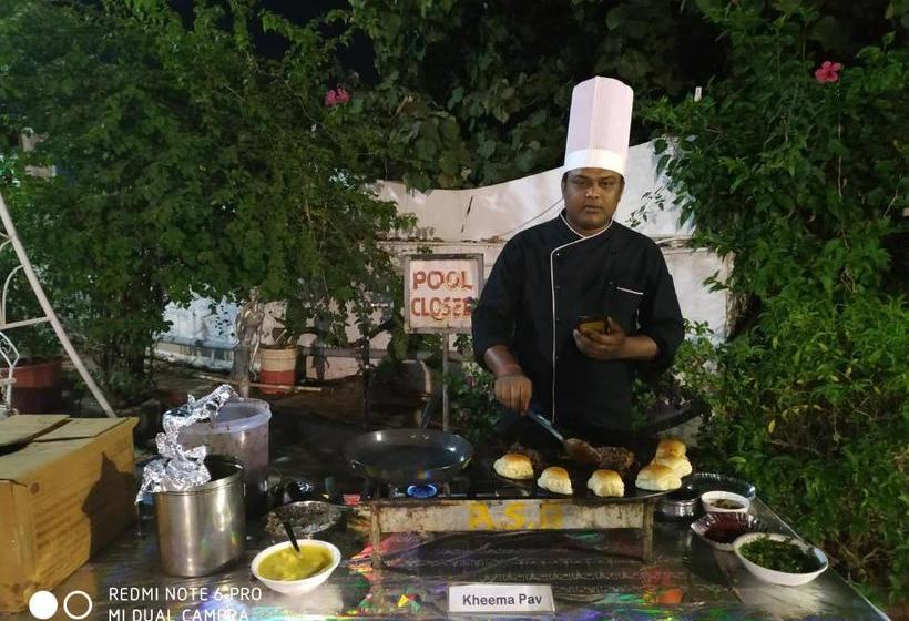 호텔 Mist Rainbow Resort