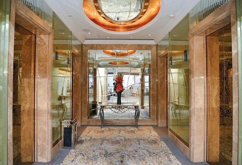 هتل Regal Hongkong