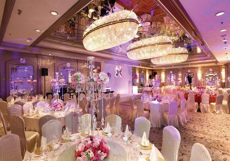 هتل Regal Hongkong