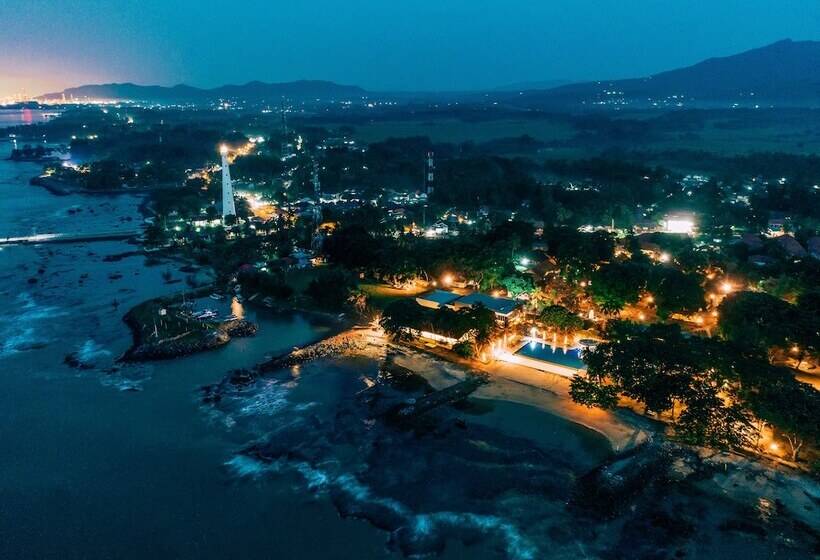 Mambruk Hotel & Convention