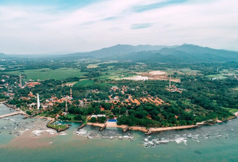 Mambruk Hotel & Convention