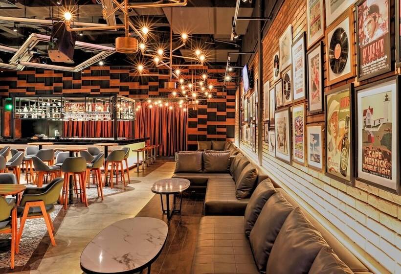 Mambruk Hotel & Convention