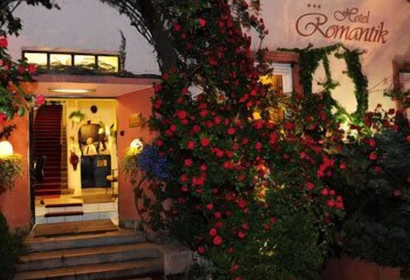 فندق Romantik Eger