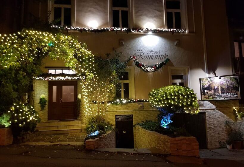 فندق Romantik Eger