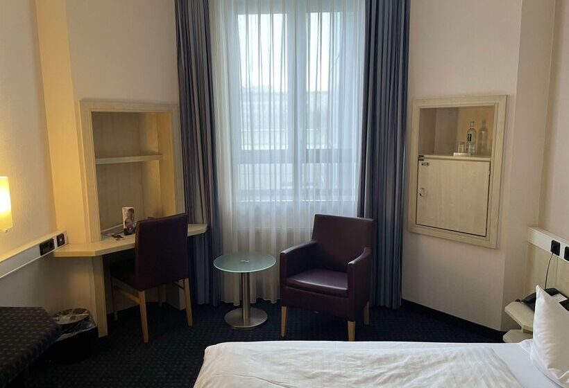 Rugs Hotel Augsburg City