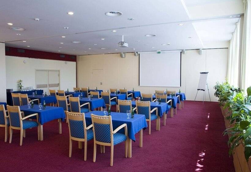 هتل Spa Resort Sanssouci