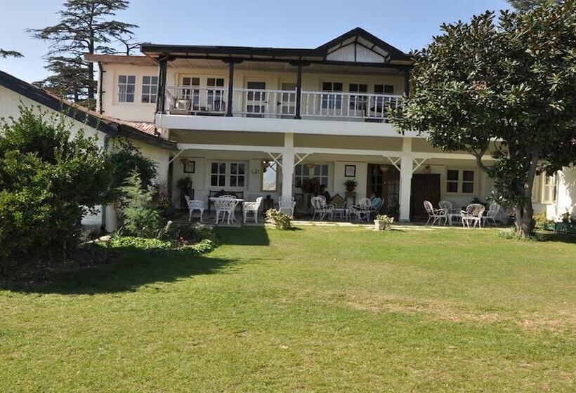 هتل Springfields   A Heritage Palace Since 1902