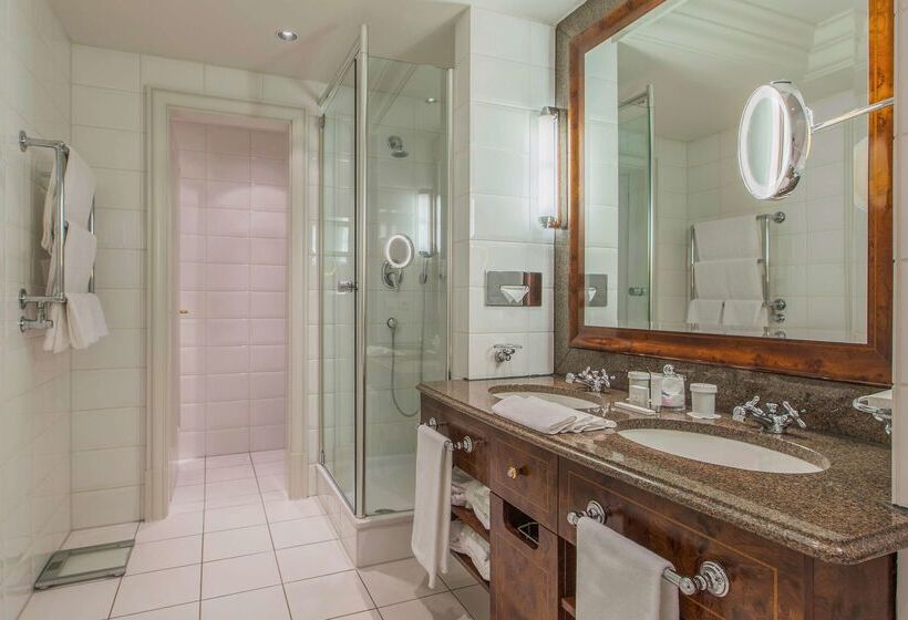 호텔 Taschenbergpalais Kempinski