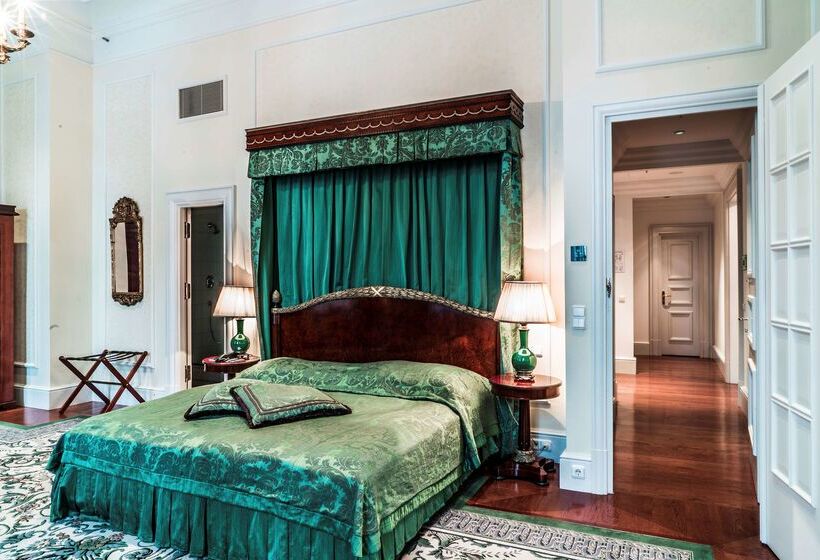 호텔 Taschenbergpalais Kempinski