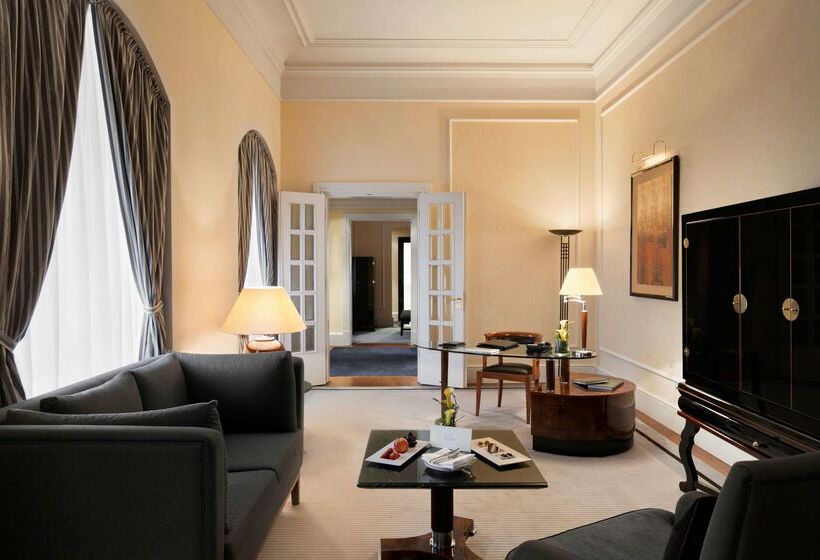 호텔 Taschenbergpalais Kempinski