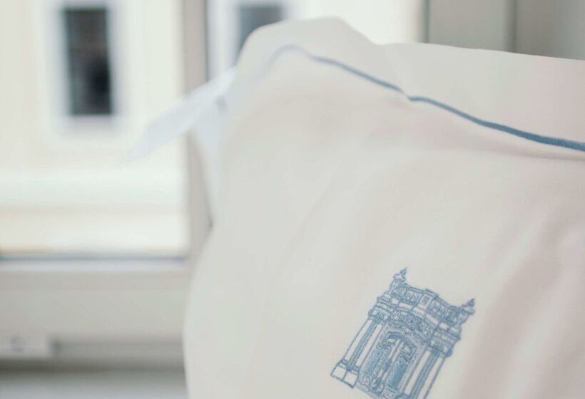 호텔 Taschenbergpalais Kempinski