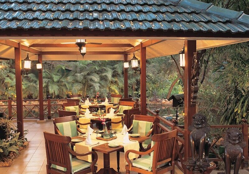 ホテル The Oberoi Bengaluru