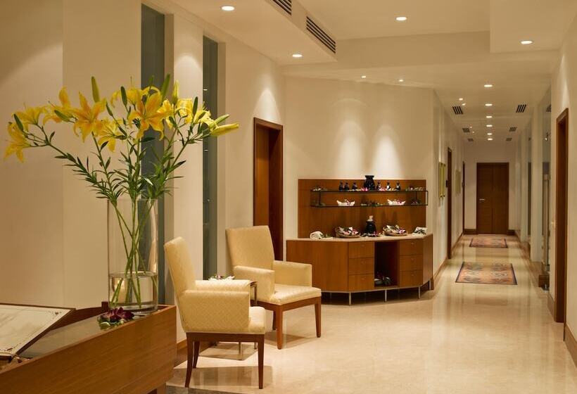 ホテル The Oberoi Bengaluru