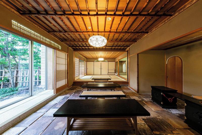 Отель The Westin Osaka