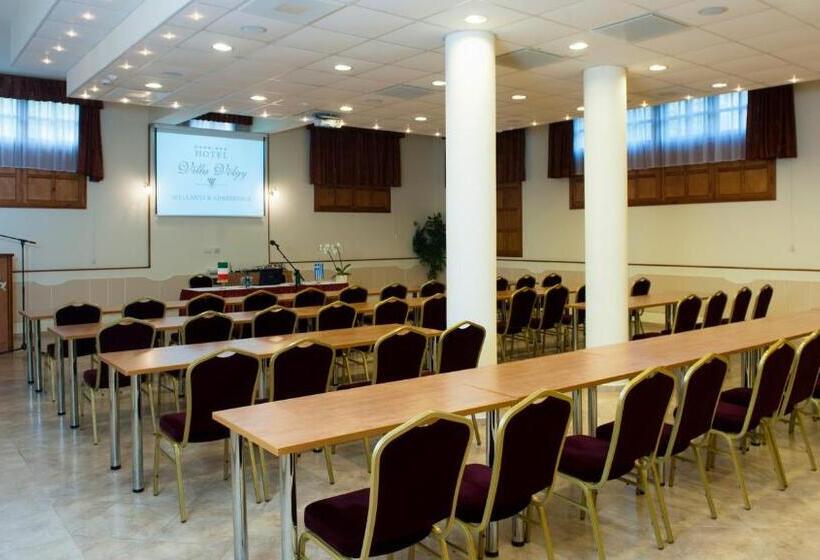 فندق Villa Völgy Wellness & Konferencia