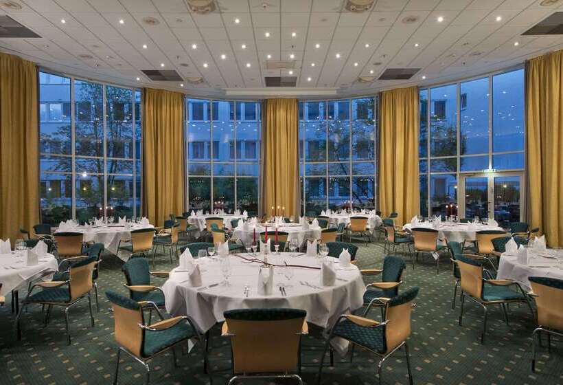 هتل Wyndham Hannover Atrium