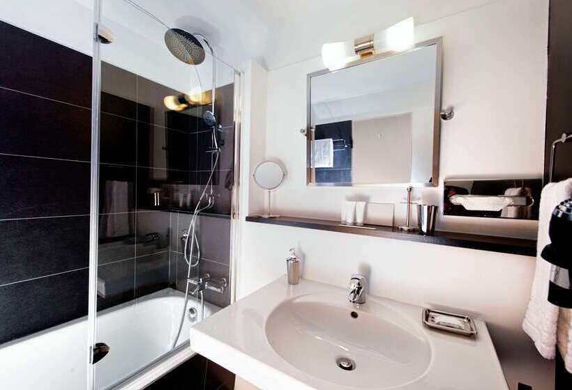 בית מלון כפרי Wyndham Hannover Atrium