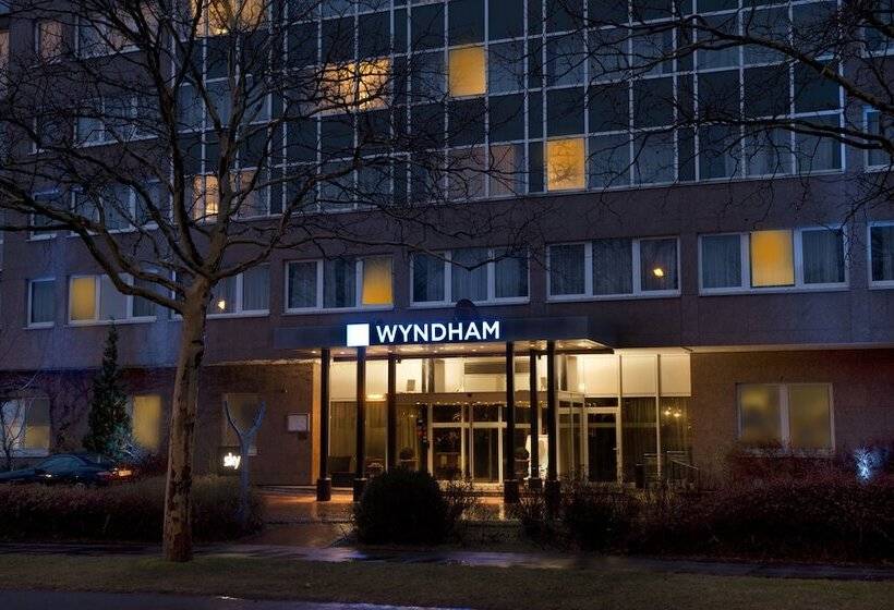 ホテル Wyndham Hannover Atrium