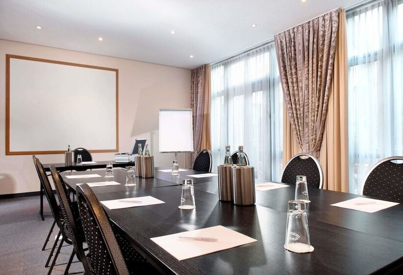 בית מלון כפרי Wyndham Garden Hennigsdorf Berlin