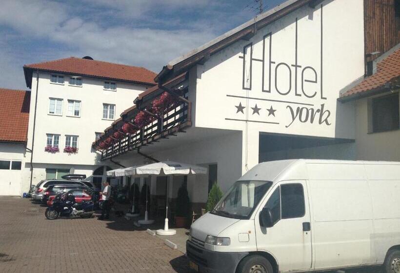 هتل York