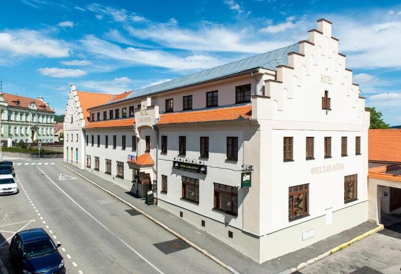 ホテル Zlatá Hvězda