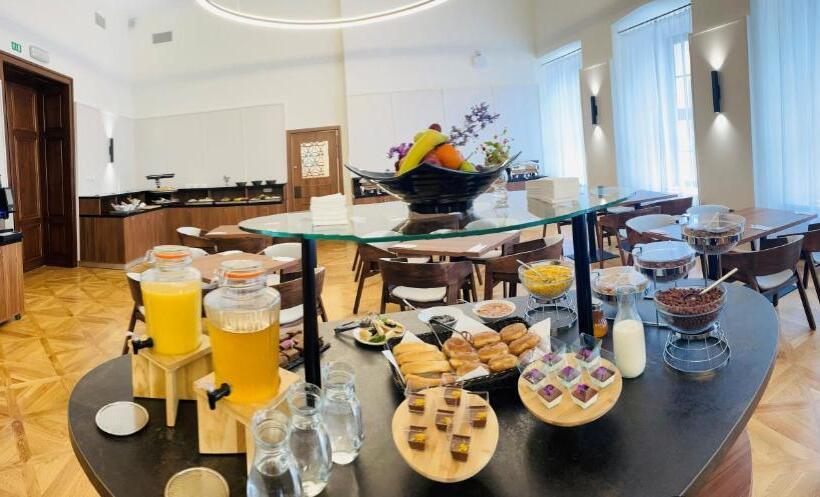 酒店 Zámek Třešť