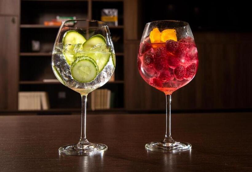 酒店 Zámek Třešť