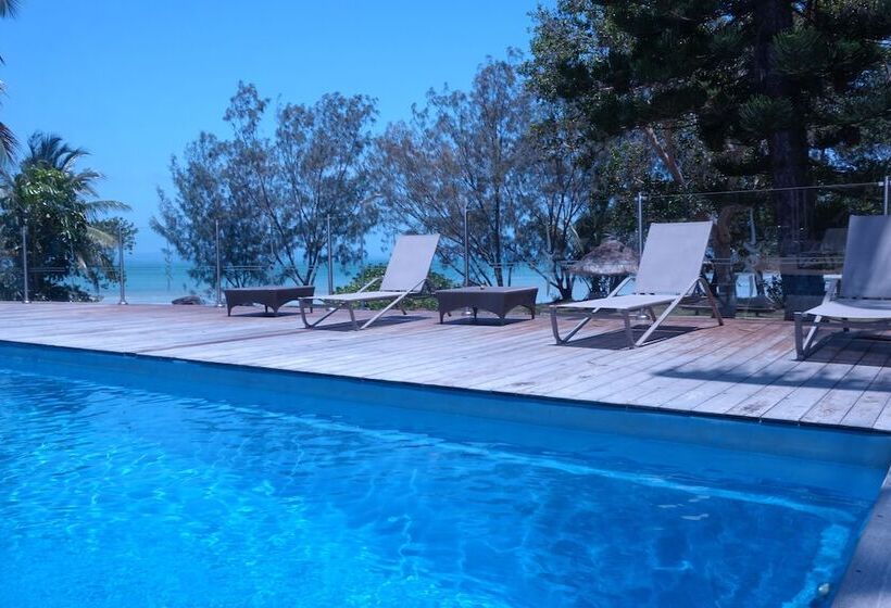 אתר נופש Malabou Beach