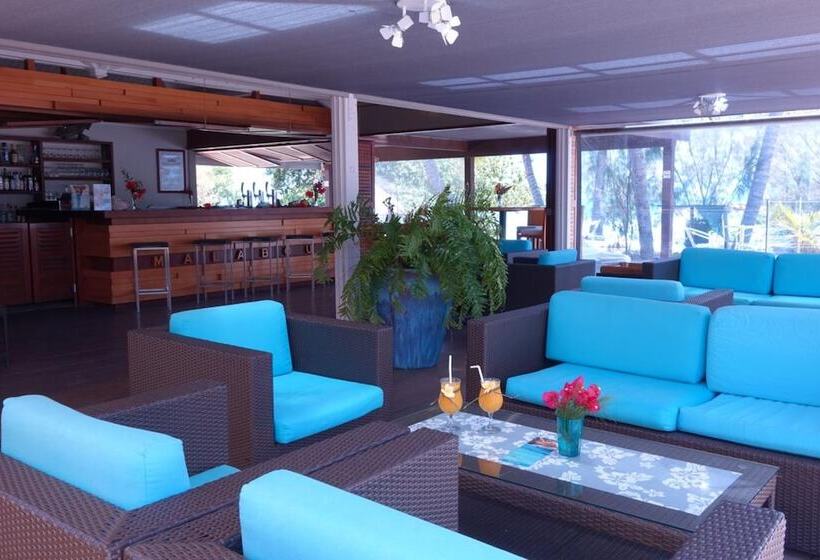 استراحتگاه Malabou Beach