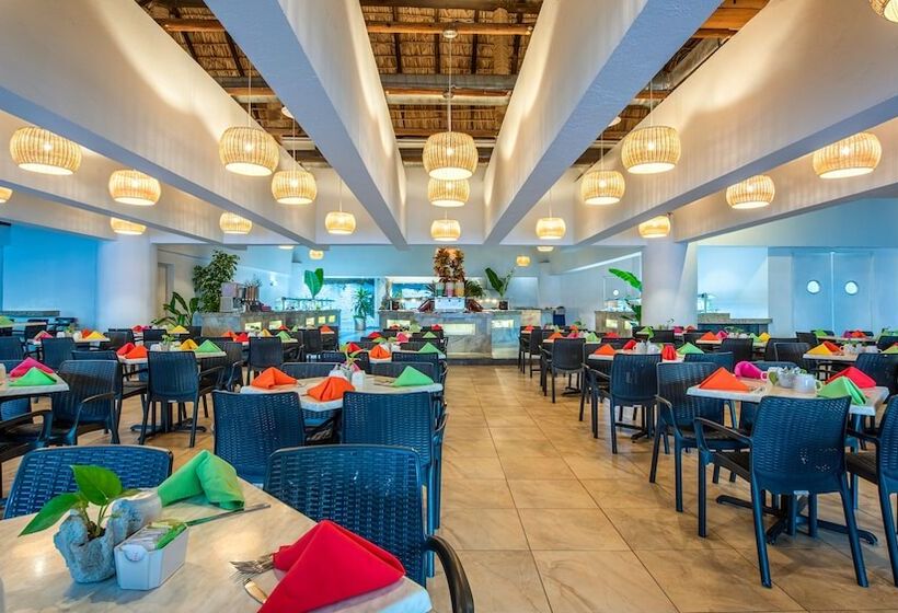 리조트 Park Royal Beach Huatulco All Inclusive