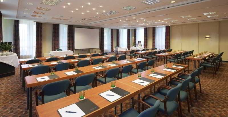 Trans World Hotel Donauwelle