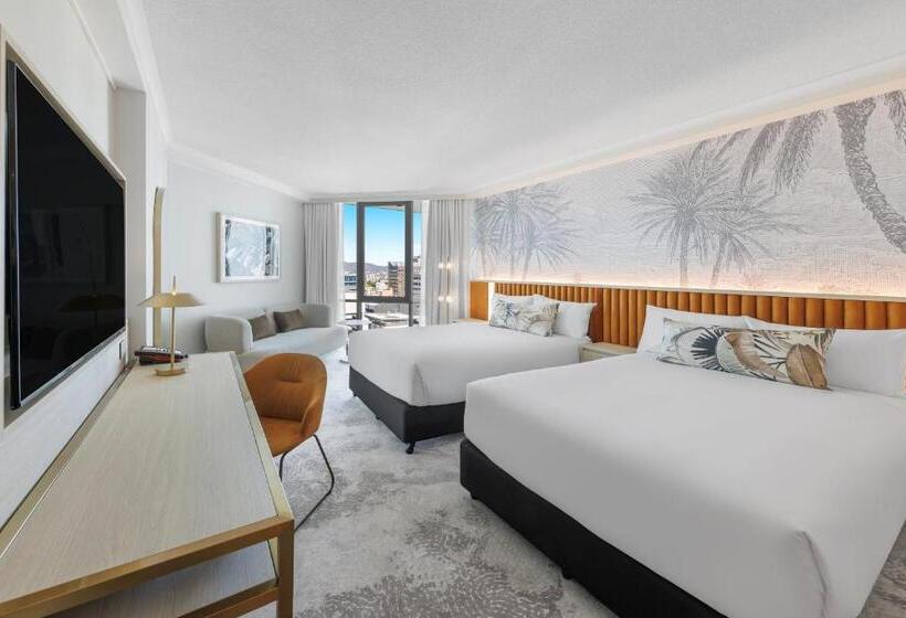 Amora Hotel Brisbane