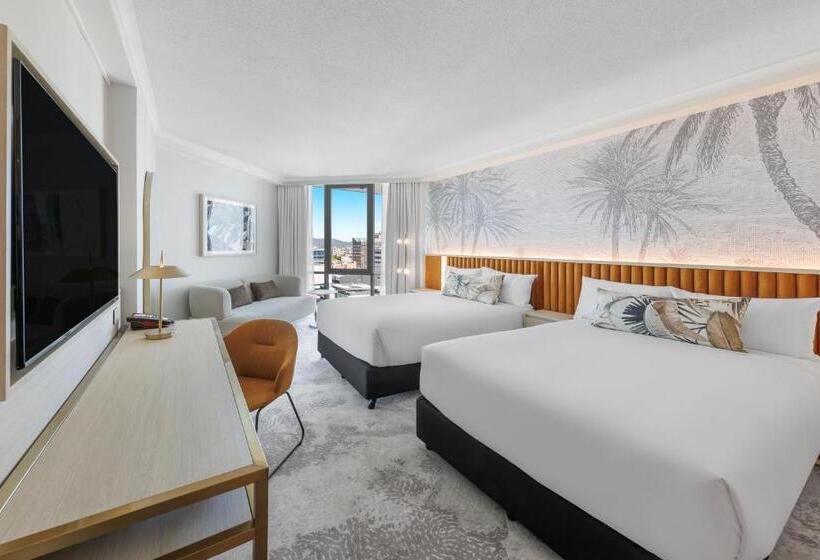 Amora Hotel Brisbane