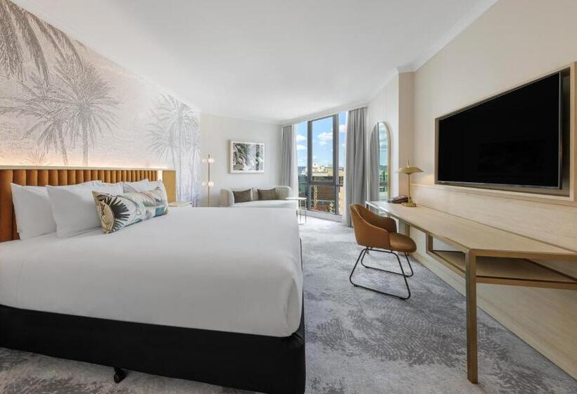 Amora Hotel Brisbane