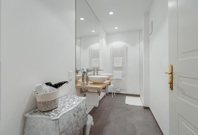 Boutique Hotel Goldenes Lamm