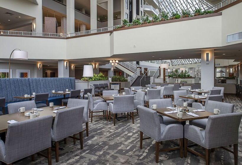 Crowne Plaza Hotel St. Louis Airport, An Ihg