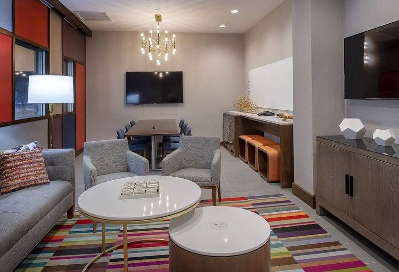 Crowne Plaza Hotel St. Louis Airport, An Ihg