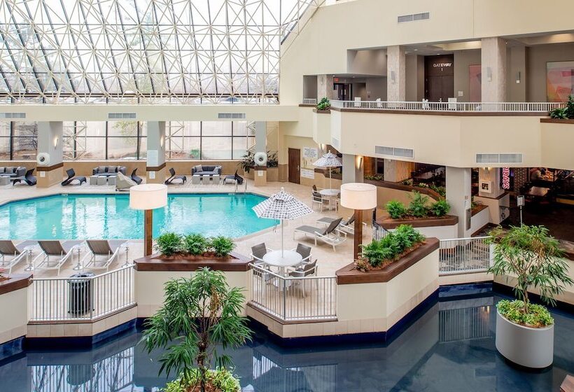 Crowne Plaza Hotel St. Louis Airport, An Ihg